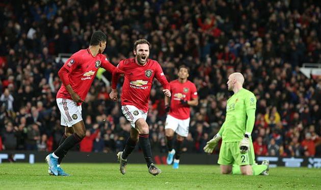 манчестер юнайтед вышел в следующий раунд кубка, getty images