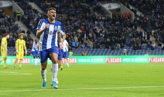 Тикиньо, Порту