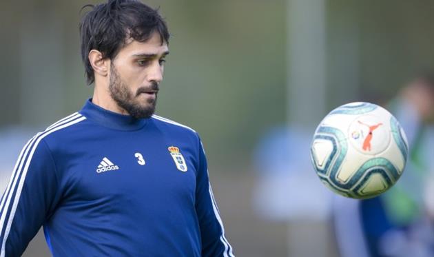 Алехандро Аррибас, Овьедо