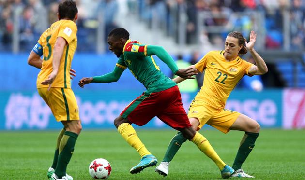 Карл Токо Экамби (в центре), getty images