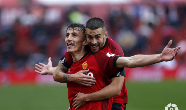 Мальорка празднует победу, laliga.com