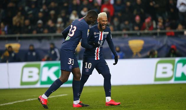 ПСЖ празднует победу, psg.fr