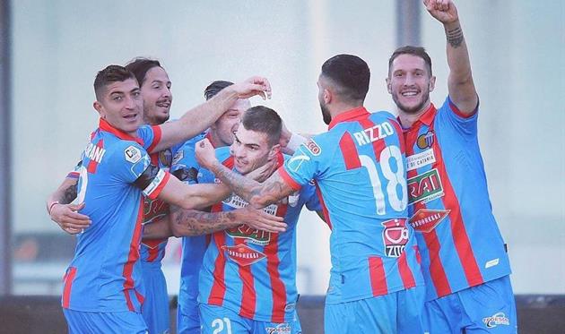 Репортаж из Катании: Серия С, Кристиано Лукарелли и угроза исчезновения