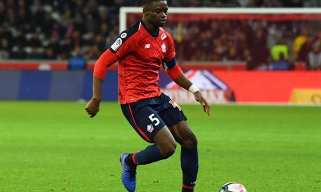 Бакари Адама Сумаоро, twitter