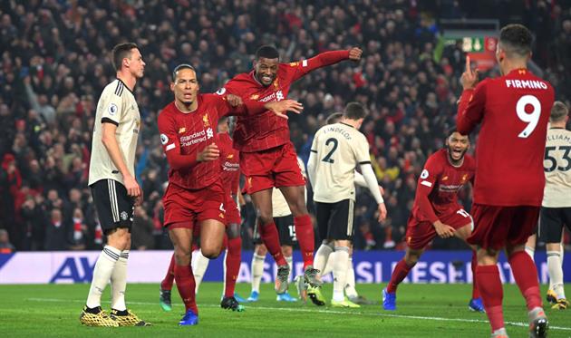 Ливерпуль в матче с МЮ, Getty Images