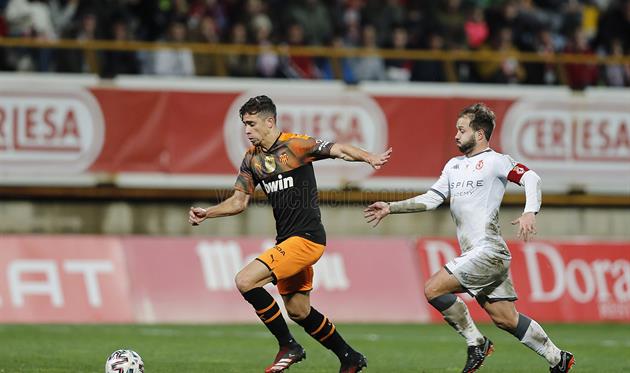 Леонеса - Валенсия, Twitter