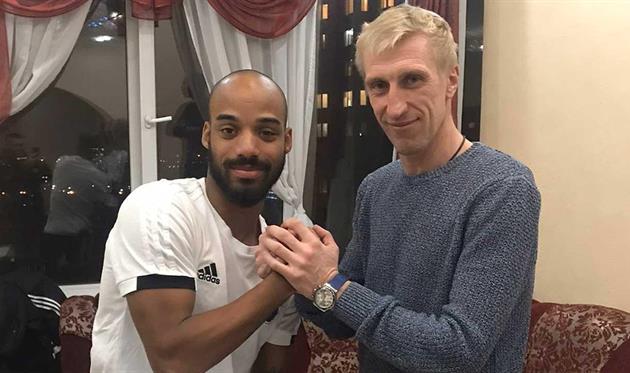 Луиз Фернандо (слева), ФК Балканы