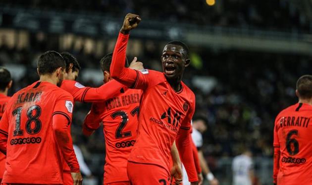 Ньянзу Куасси, twitter.com/PSG_inside 