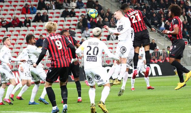 Ницца - Брест, twitter.com/ogcnice_eng 