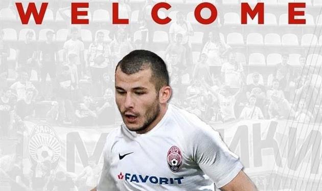 Михайло Перович, Заря