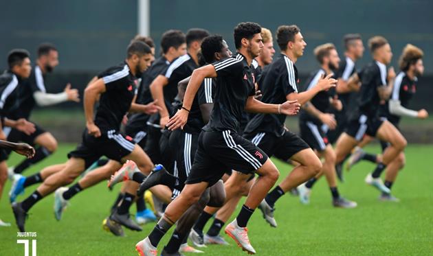 Футболисты Ювентуса U-23, ФК Ювентус