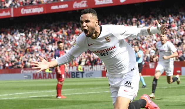 Юссеф Эн-Несири, ФК Севилья