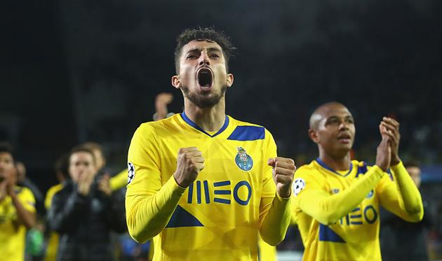 Алекс Теллес, Getty Images