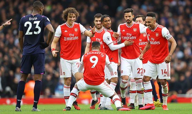 радость игроков арсенала, getty images