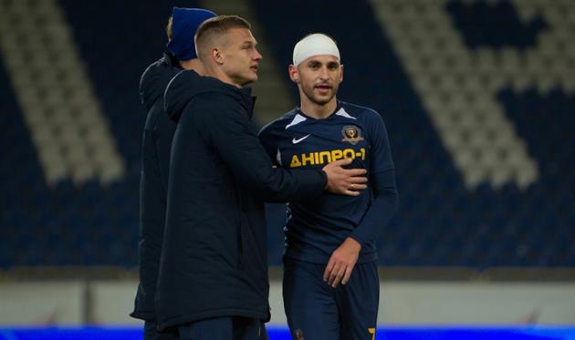 Максим Лопыренок (справа), СК Днепр-1