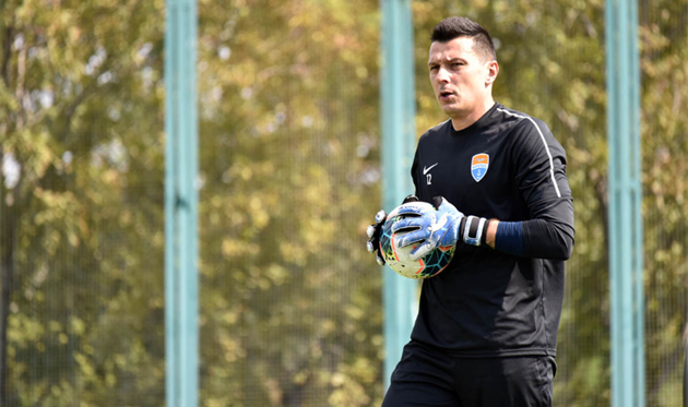 Рустам Худжамов, Мариуполь