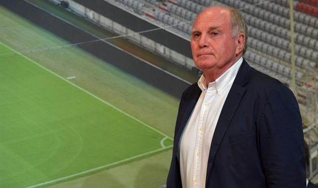 Ули Хеннес, Getty Images