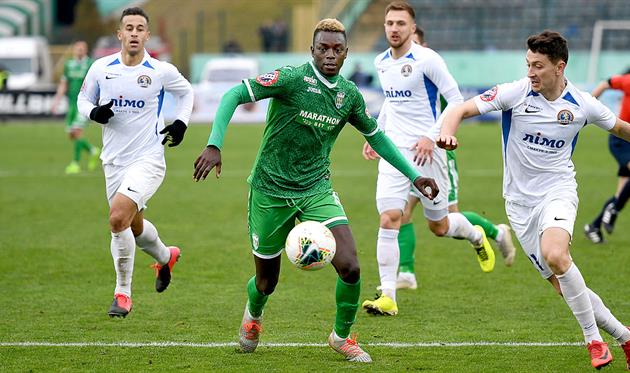 Матар Дийе (в зеленом), Getty Images