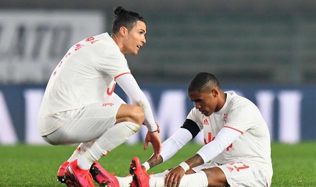 Криштиану Роналду и Дуглас Коста, Getty Images