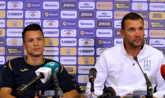 Евгений Коноплянка и Андрей Шевченко, фото УАФ