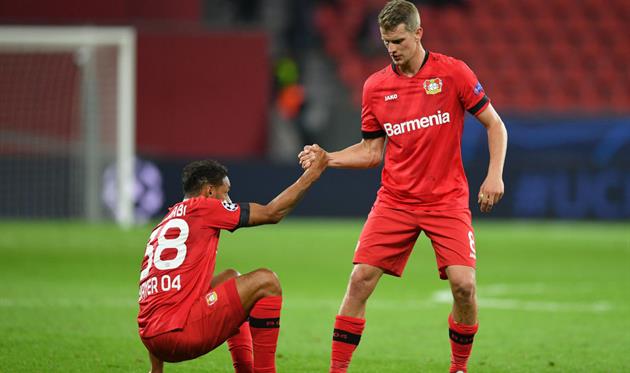 Ларс Бендер (справа), getty images