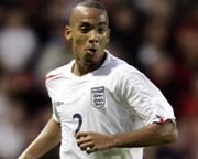 Эллиот Омозуси