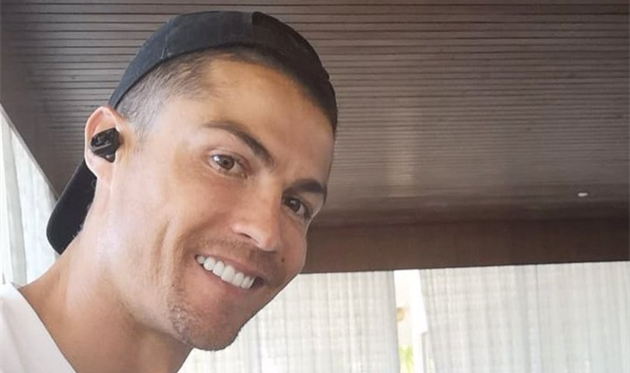 Криштиану Роналду, фото из Твиттера футболиста