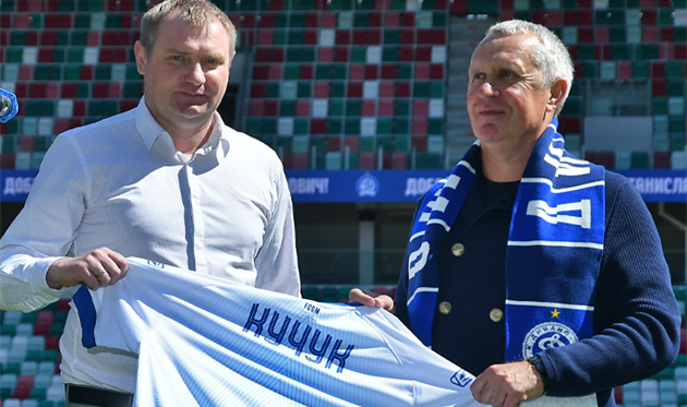 Леонид Кучук (справа), фото ФК Динамо Минск