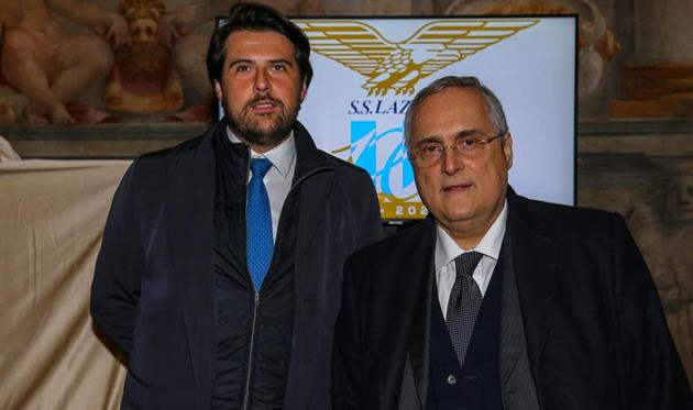 Винченцо Спадафора (слева) и самый яростный сторонник продолжения сезона президент Лацио Клаудио Лотито, Getty Images