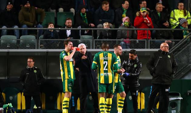 Алан Пардью и его Ден Хааг спасся от понижения в классе, Getty Images