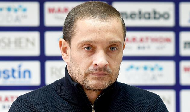 Роман Санжар, ФК Карпаты Львов