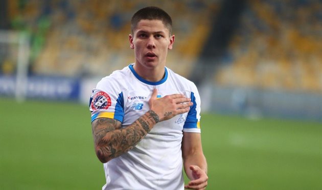 ДЕНИС ПОПОВ, ФК ДИНАМО 