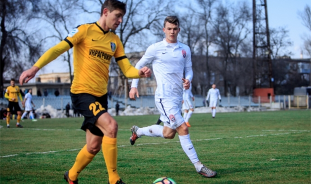 Заря - Александрия, фото Заря