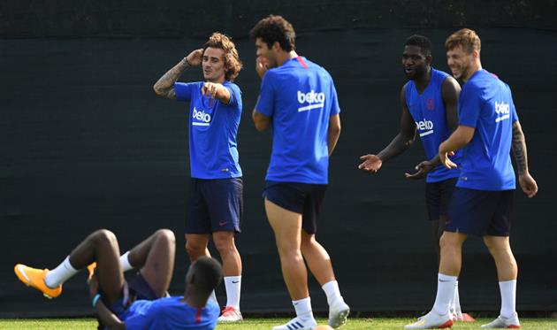 Игроки Барселоны на тренировке, Getty Images