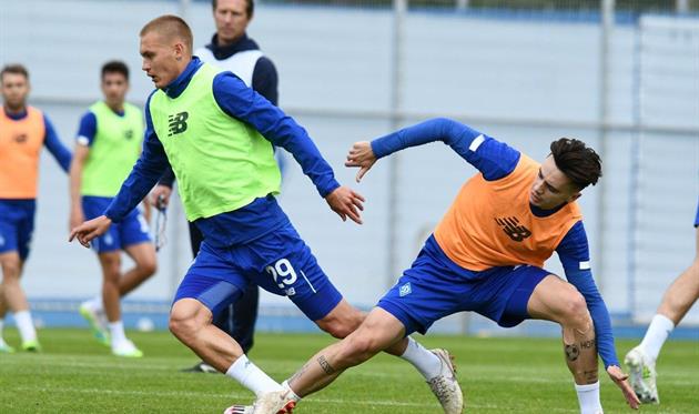 Николай Шапаренко (справа), ФК Динамо