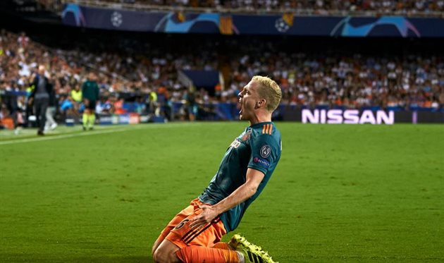 ДОННИ ВАН ДЕ БЕЕК, GETTY IMAGES 