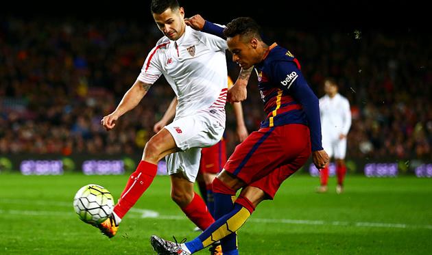 Неймар исполняет рабону за Барселону, Getty Images