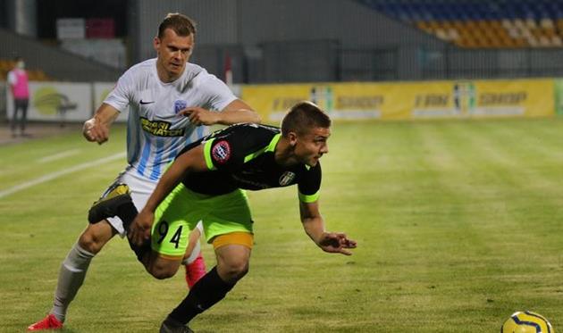 Максим Задерака (на переднем плане), фото ФК Александрия