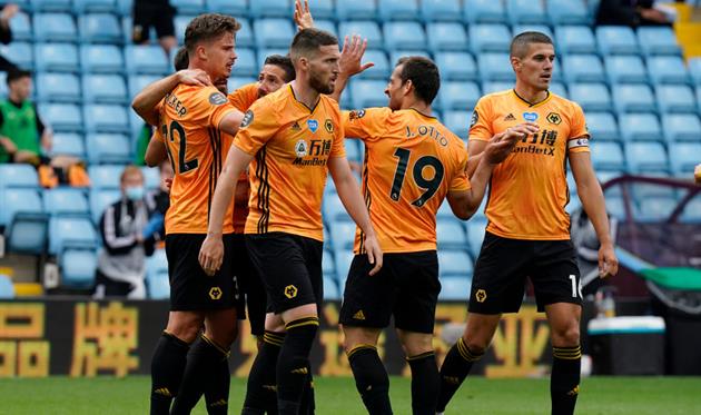 Радость игроков Вулверхэмптона, фото getty images 