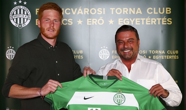 Адам Богдан (слева), fradi.hu