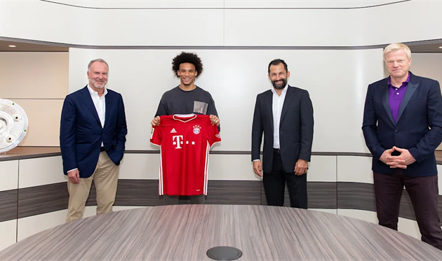 Салихамиджич и Сане на презентации в Баварии, FC Bayern