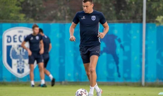 Егор Картушов, ДЕсна