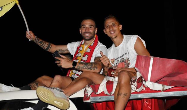 Роберто Инсинье (слева) празднует выход в Серию А, Getty Images