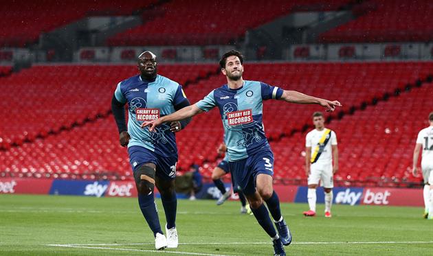 Уиком, twitter.com/wembleystadium