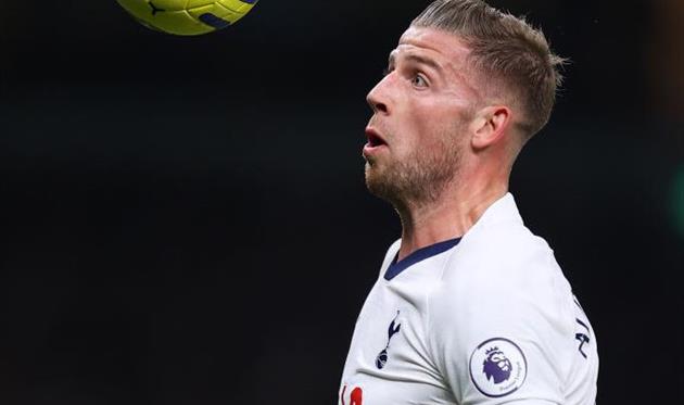 Альдервейрельд проводит 200-й матч за Тоттенхэм