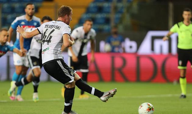 Деян Кулусевски принес победу Парме, Getty Images