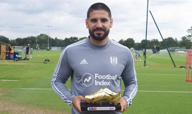 Александар Митрович, фото Фулхэм