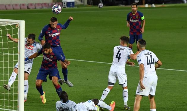 Ленгле забивает в ворота Наполи, Getty Images