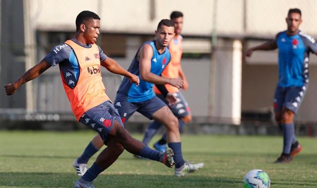 Шахтер нацелился на полузащитника Васку Да Гама