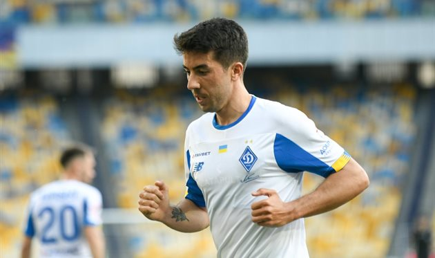 Карлос Де Пена, Динамо